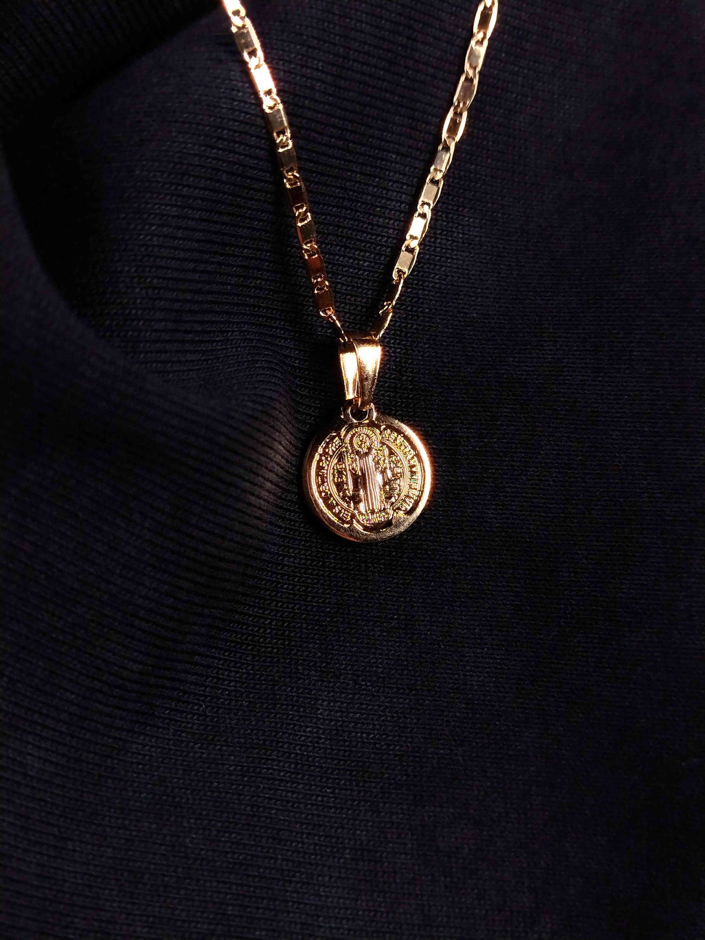 Cadena y dije san benito