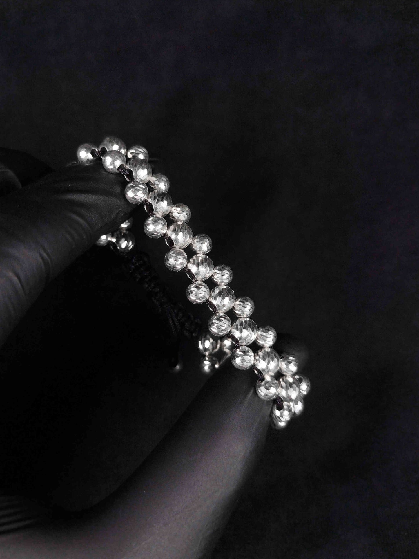 Pulsera tejida full balines (Triple carril)