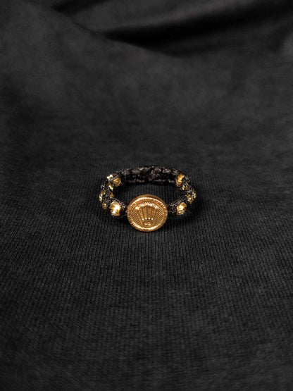 Anillo tejido corona