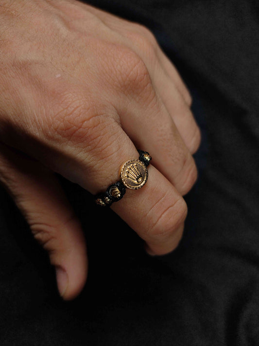 Anillo tejido corona