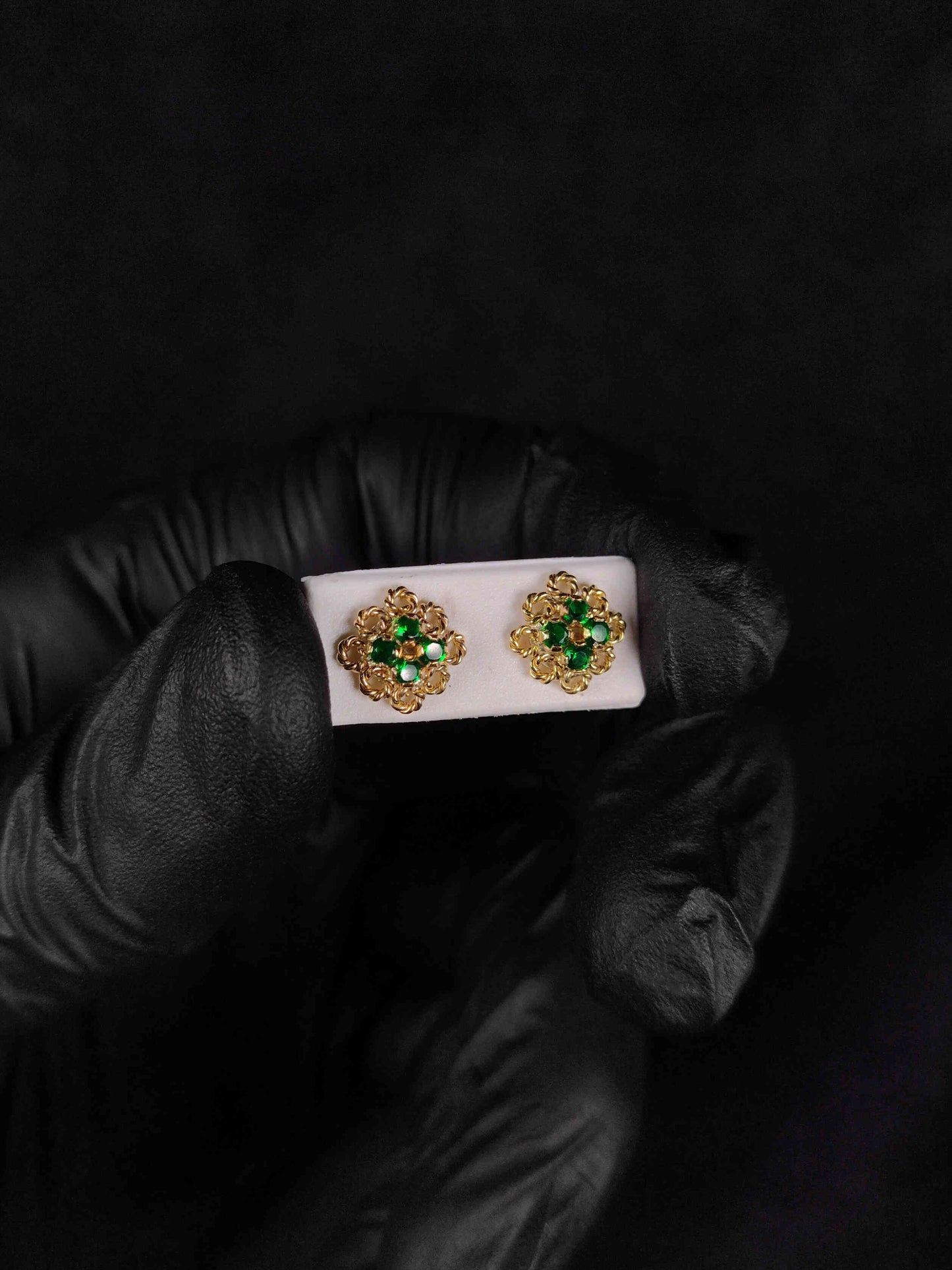 Topo trebol con circones